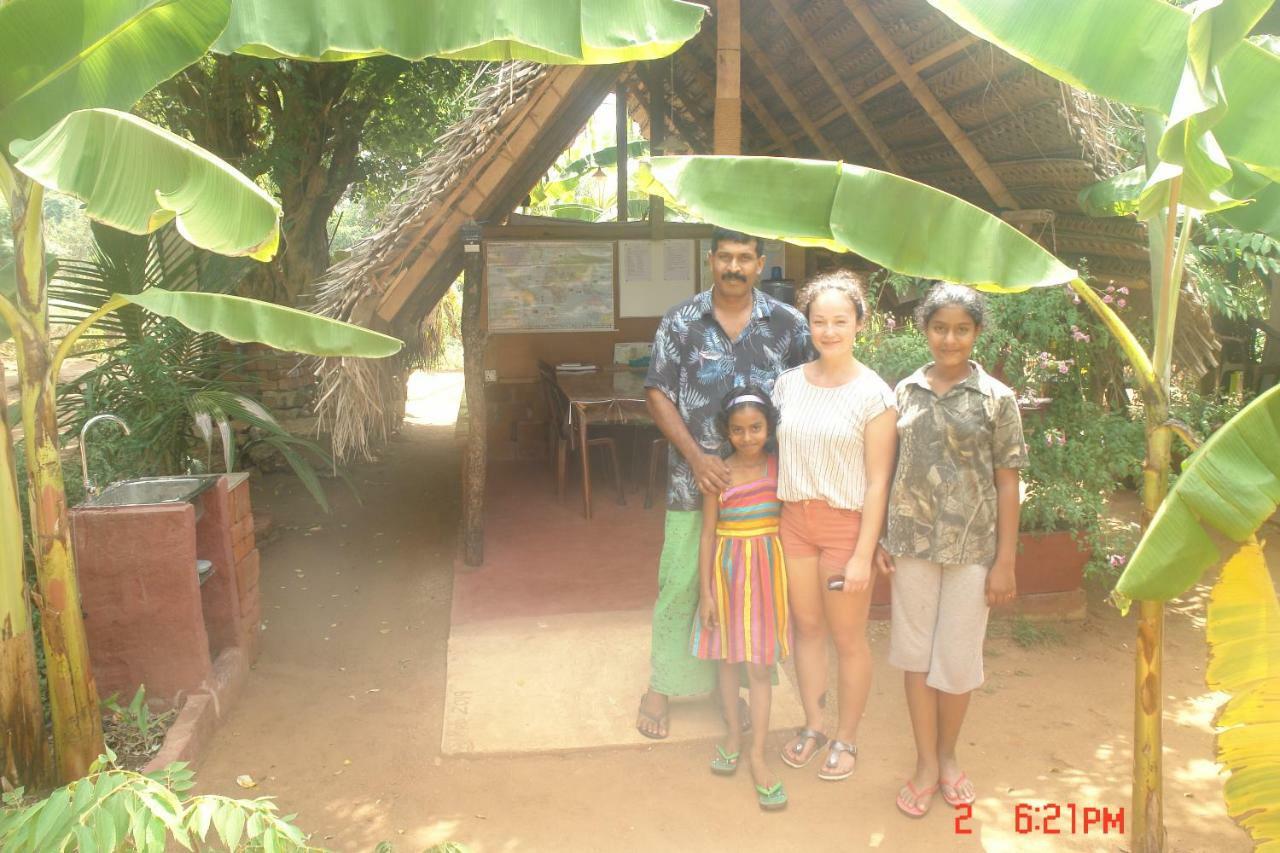 Homestay Camping Anuradhapura Buitenkant foto