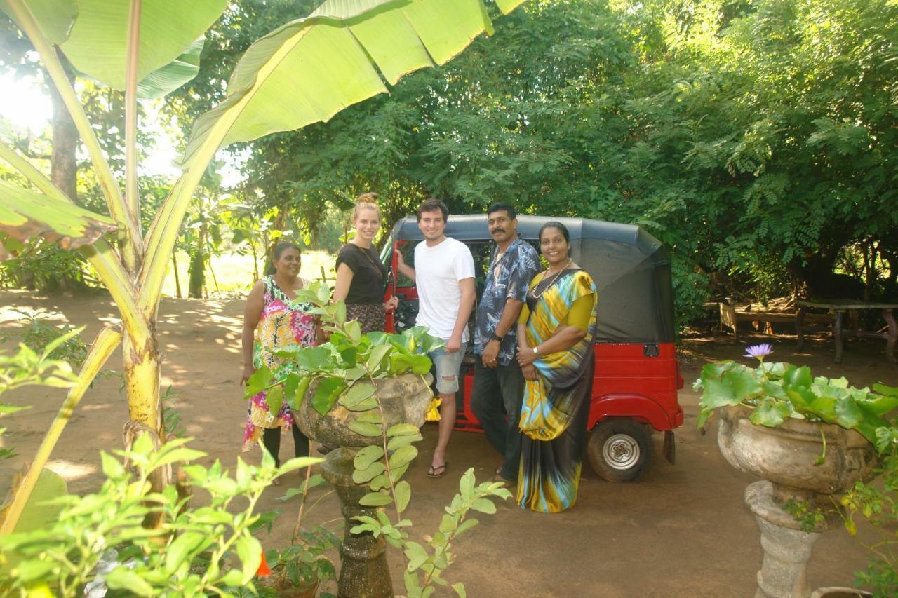 Homestay Camping Anuradhapura Buitenkant foto
