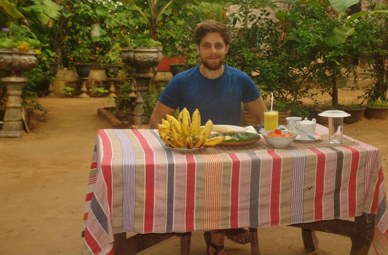 Homestay Camping Anuradhapura Buitenkant foto